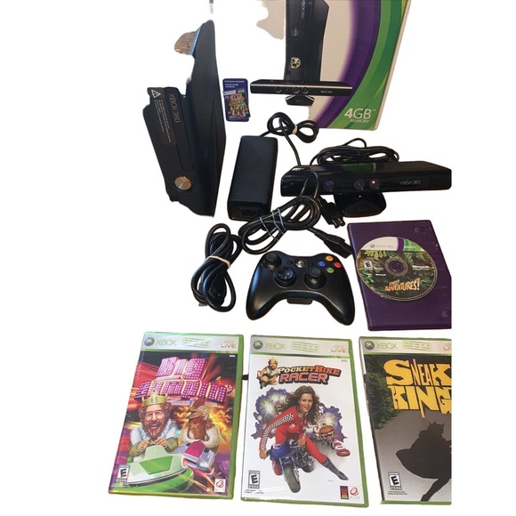 Xbox 360 Kinect Game Bundle 4gb Complete In Box Controller Console Cords Tested - Picture 5 of 5